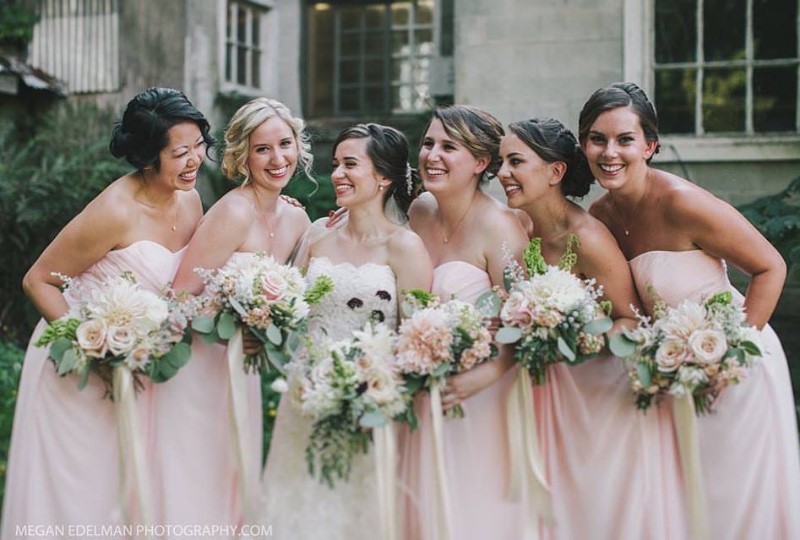 van-mobile-makeup-5 van-mobile-makeup-5