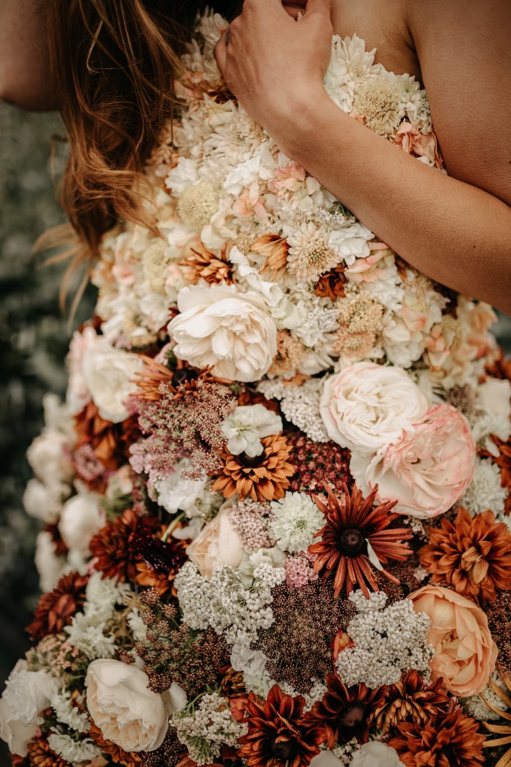 Lush bridal bouquet by Ingrid Rose Artistry Vancouver Island