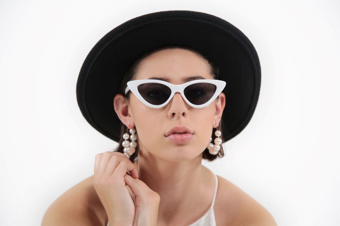 Vancouver Bride wearing Simone Martin Atalier and black round hat with white sunglasses