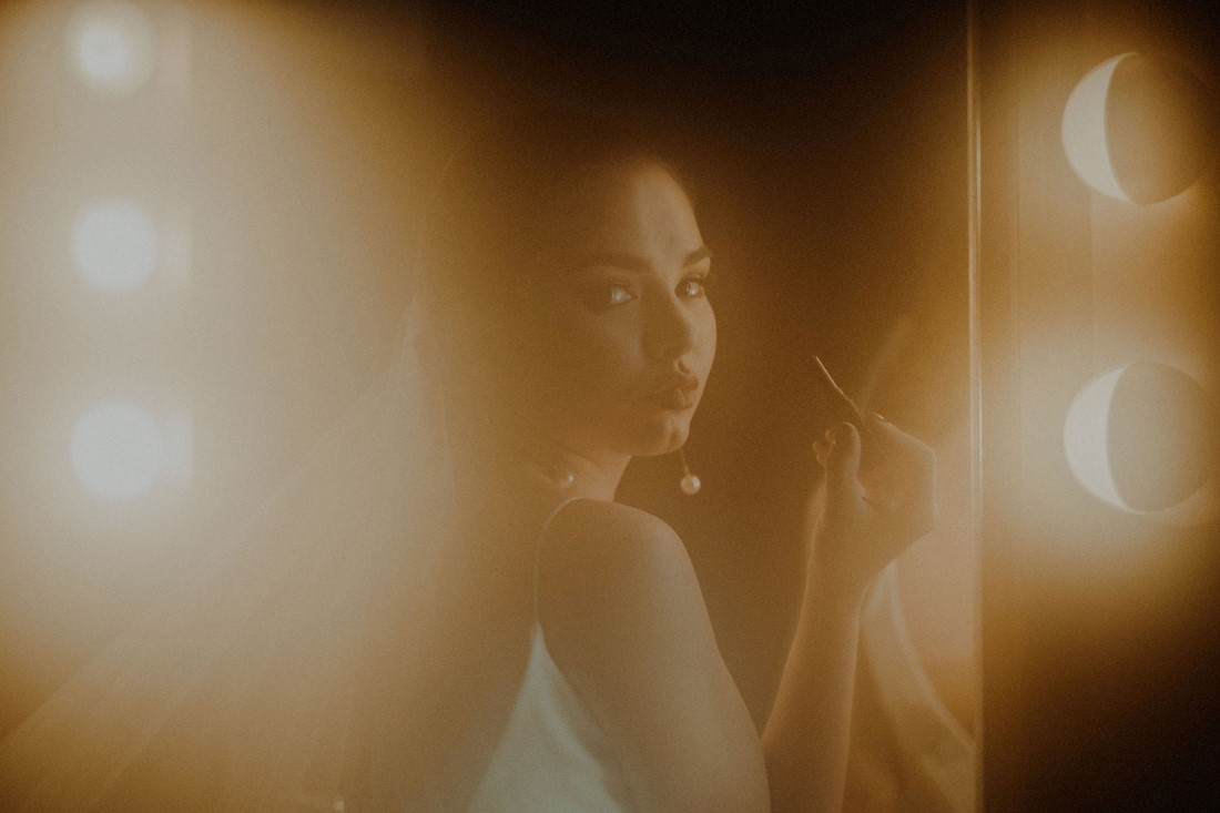 Bride in golden light by Jane Rhyan Vancouver