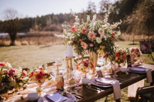 Art in the Park on Vancouver Island reception table in garden