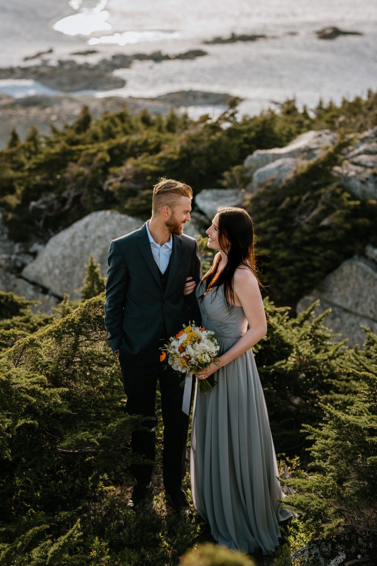 Krista + Joe Elope to Epic Mountain Views