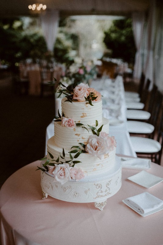 unni_pastries_west_coast_weddings_2024-3