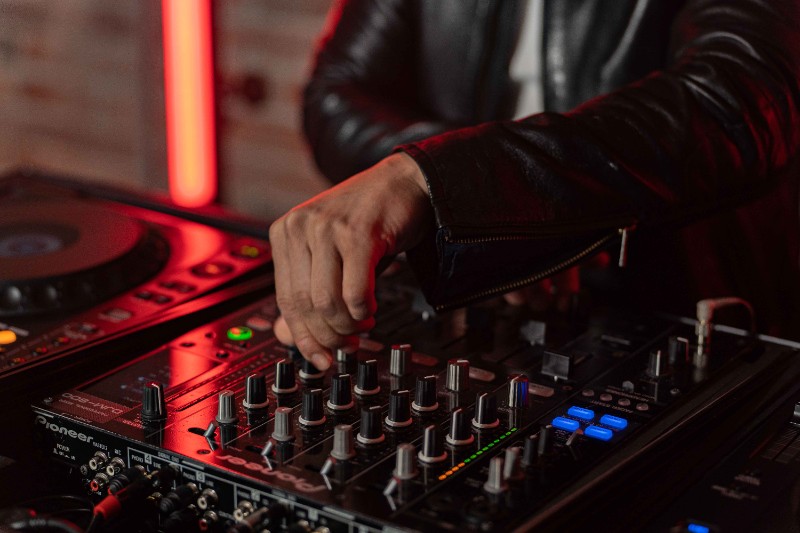 we_know_dj_west_coast_weddings-1 we_know_dj_west_coast_weddings-1